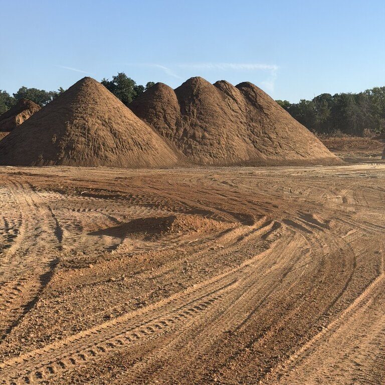 Alvarado Topsoil